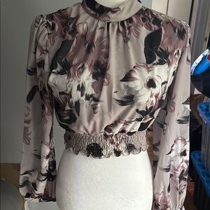 Chic Gray and Pink Long Sleeve Crop Blouse